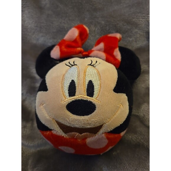 Hallmark Fluffballs Minnie Mouse Round Plush 4" Pre-owned With Tag Stuffed Toy - Picture 2 of 6